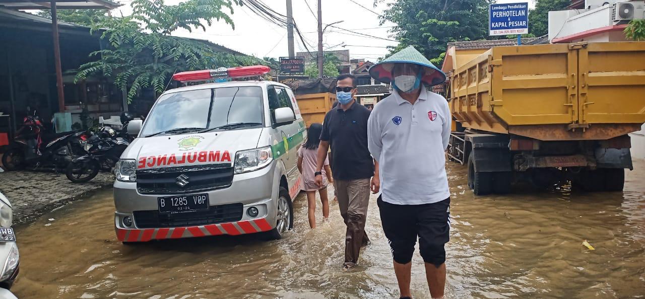 Tinjau Lokasi Banjir, Wahidin Halim Pinta Warga Tetap Tenang