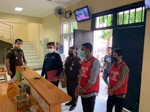 penyimpangan bantuan sosial