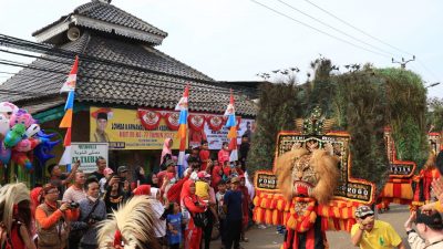 Karnaval gelegar kebhinekaan