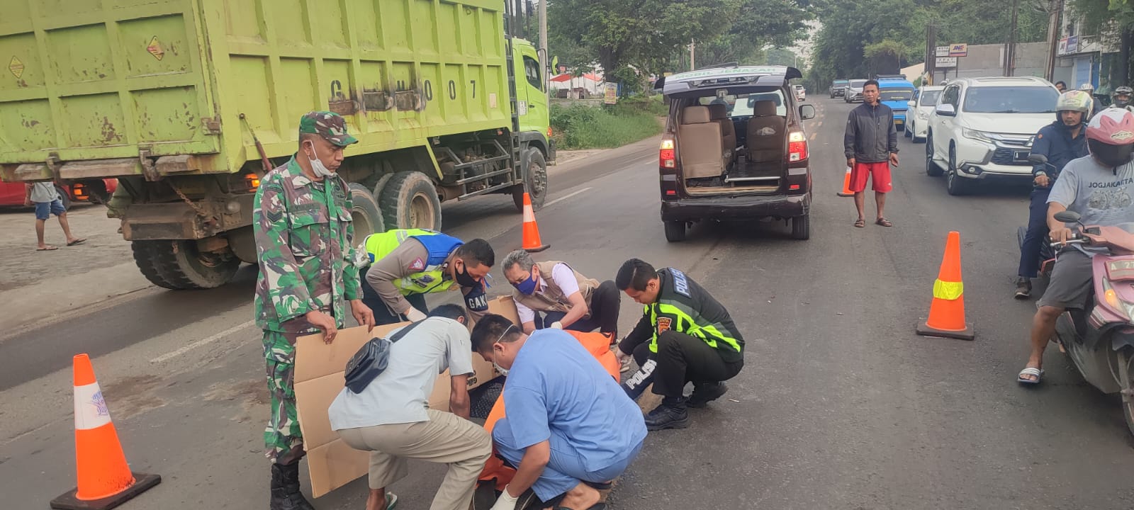Pengendara motor meninggal