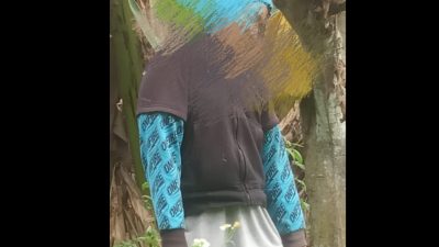 Terikat tali plastik