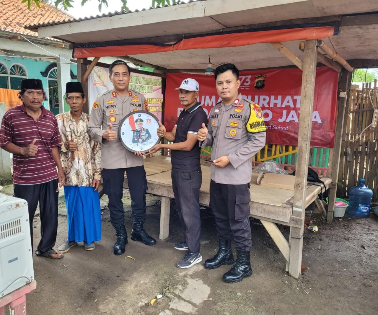 Jumat curhat
