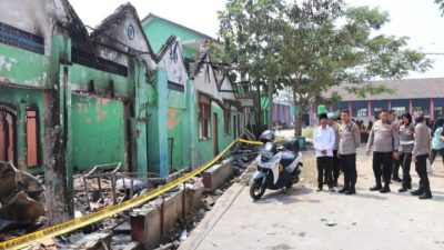 Kebakaran pondok pesantren