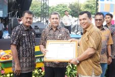 Kanwil Ditjenpas Banten raih Stand Terbaik II di IPPAFEST 2025, pamerkan karya kreatif warga binaan yang mendapat apresiasi luar biasa.
