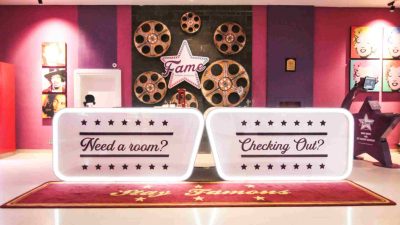 Fame Hotel Gading Serpong menawarkan kombinasi sempurna antara bisnis, hiburan, dan kenyamanan untuk pengalaman menginap yang tak terlupakan.