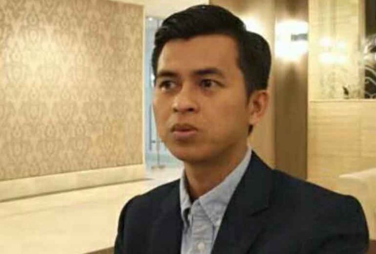 Survei IPO ungkap popularitas partai politik di Indonesia, menyoroti kinerja menteri dan tren pemilih menjelang pemilu.