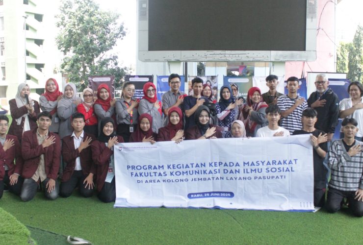 Dosen Digital PR Telkom University latih Karang Taruna Tamansari kuasai strategi komunikasi digital untuk promosi wisata & ekonomi lokal. Pelajari caranya!