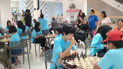 Rayakan Hari Catur Internasional dengan turnamen catur di Kabupaten Tangerang. Dapatkan pengalaman dan tingkatkan keterampilan catur Anda!