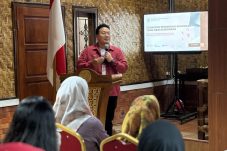 Abraham Garuda Laksono dorong edukasi untuk cegah kehamilan tidak diinginkan di kalangan generasi muda di Banten.