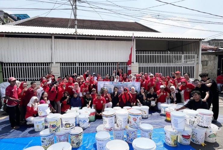 UMN gelar PKM di Tanah Abang, ajak warga kelola sampah organik dengan komposter untuk gaya hidup berkelanjutan dan ekonomi sirkular