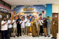 Lima serikat pekerja penerbangan nasional bersatu membentuk FSPPI untuk memperkuat kedaulatan dan kesejahteraan industri udara Indonesia.