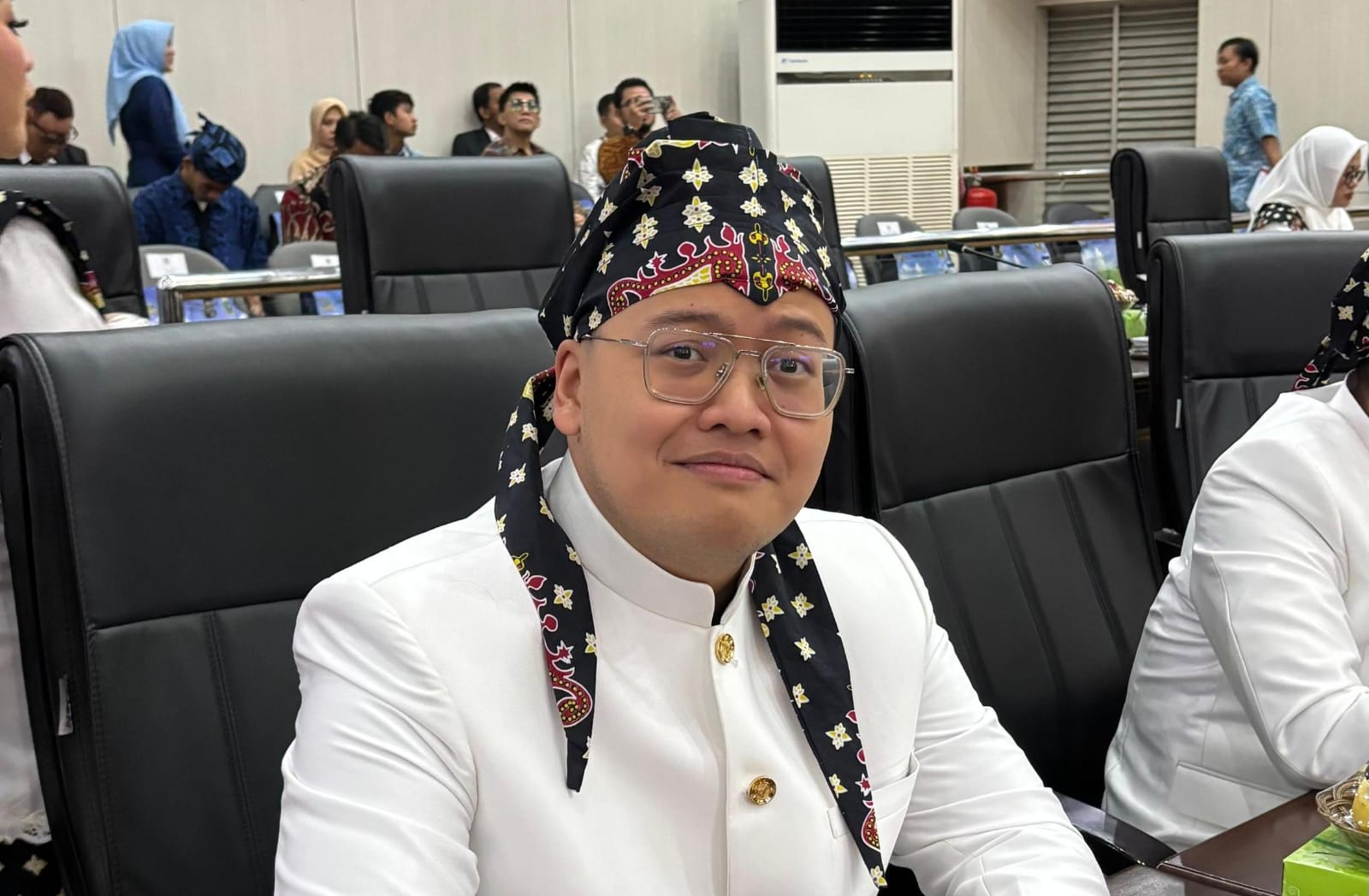 Abraham Garuda Laksono tekankan visi Banten maju, sejahtera, dan bebas stunting dalam Paripurna Istimewa DPRD Provinsi Banten.