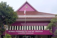 DPRD kabupaten tangerang