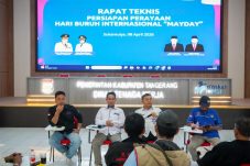 Disnaker Tangerang bentuk panitia May Day 2026, Ajat Sudrajat terpilih sebagai ketua, siap gelar perayaan aman dan terorganisir.