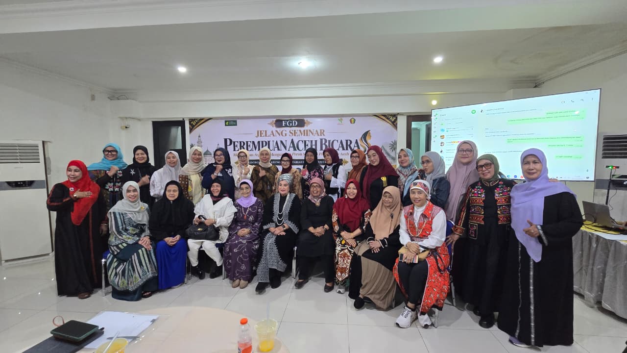 70 tokoh Aceh mendorong penguatan kepemimpinan perempuan menuju 2045 melalui literasi, teknologi, AI, SDM, adat, dan syariah.